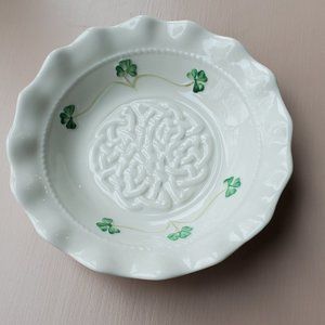 Vintage Belleek Tara 6-inch Accent Dish